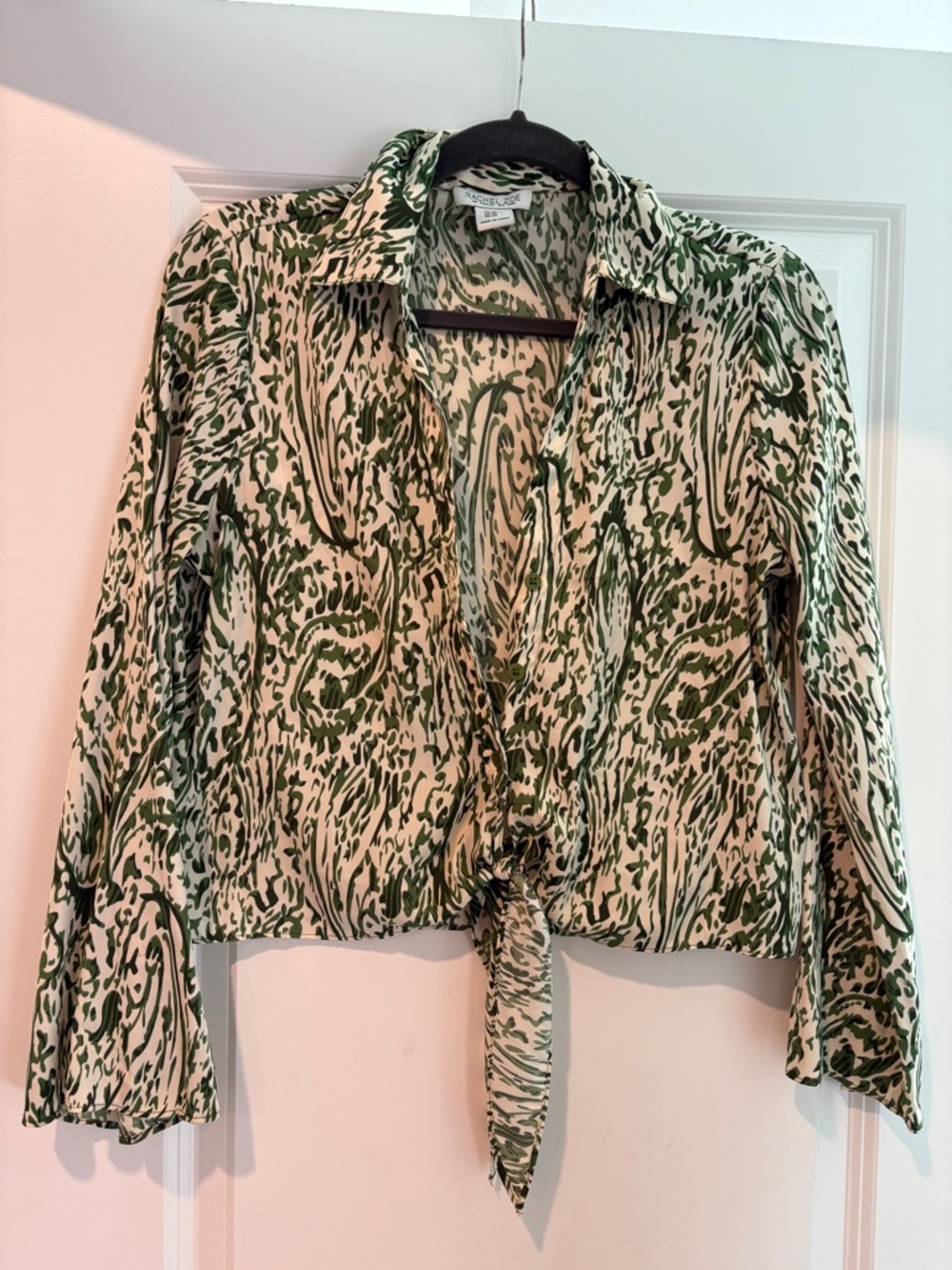 Rachel Zoe Green & Cream Printed Tie-Front Button Down Blouse